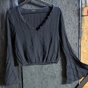Chic Black V-Neck Blouse with Flared Sleeves